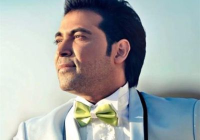 من أمام الكعبة.. سعد الصغير يدعو لشعبان عبدالرحيم (فيديو)