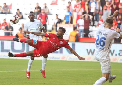التعادل السلبي يخيم على مباراة ألانيا سبور وأنطاليا سبور في الدوري التركي