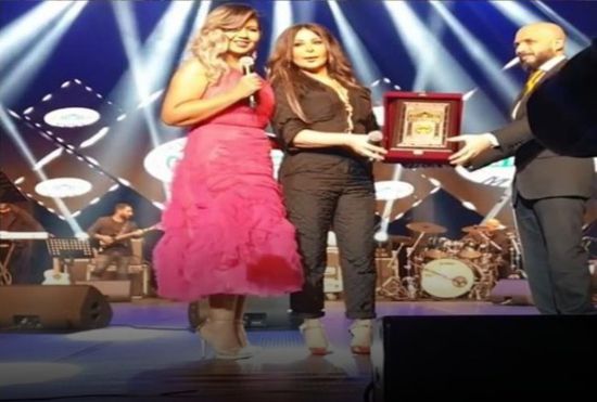 بعد حفلها الأخير.. إليسا توجه رسالة حب للجمهور المصري (فيديو)