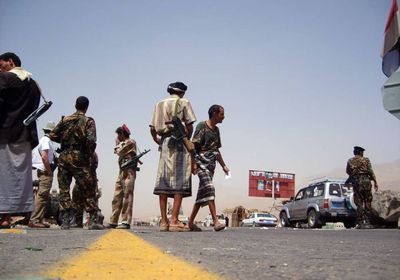 بمسقط رأس المخلافي.. قتلى باشتباكات حوثية في تعز