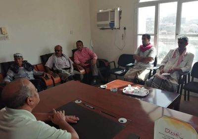 تعاون بين انتقالي حضرموت ونقابة التربويين لاستعادة حقوق المعلمين