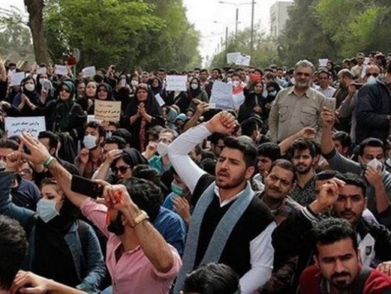 رغم إعلان إطلاق سراحهم.. آلاف الطلاب في إيران داخل المعتقلات