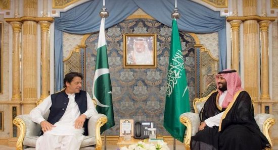 بن سلمان ورئيس وزراء باكستان يبحثان التطورات الإقليمية فى الرياض