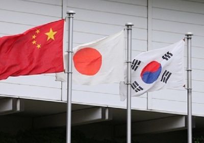 كوريا الجنوبية واليابان والصين يعملون لمنع تفشي الأمراض المعدية عبر الحدود