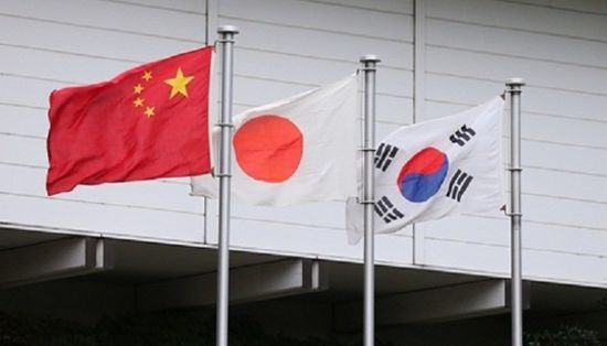 كوريا الجنوبية واليابان والصين يعملون لمنع تفشي الأمراض المعدية عبر الحدود