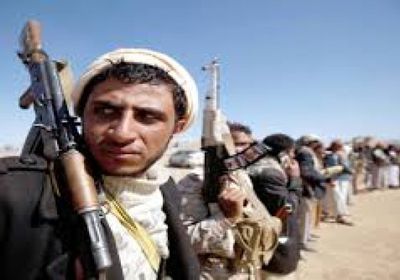 مليشيا الحوثي تختطف 19 فتاة من مقاعد الدراسة بتهمة الدعارة   