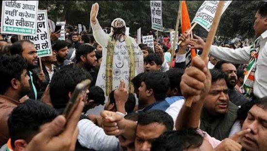 اتساع احتجاجات الطلاب على قانون الجنسية في الهند