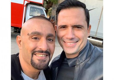 ظافر العابدين بصحبة أحمد السقا في كواليس "العنكبوت"