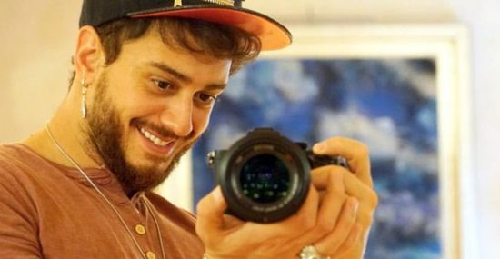 بصورة من الطفولة.. سعد لمجرد يحتفل بعيد ميلاد والدته