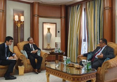 الخبجي يطلع سفير الصين باليمن على إجراءات تنفيذ اتفاق الرياض