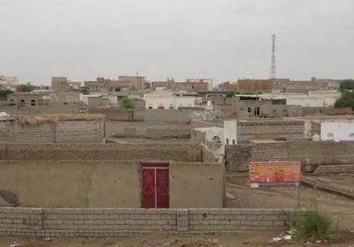 بمدفعية الهاون..مليشيات الحوثي تقصف منازل المواطنين في التحيتا