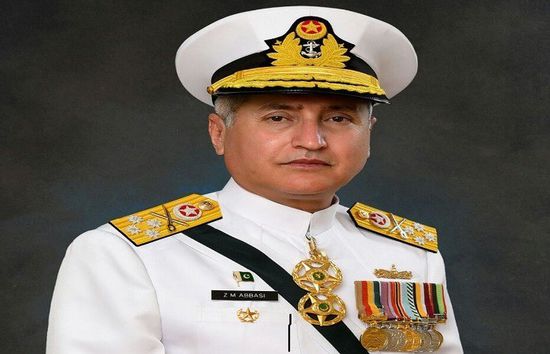  قائد القوات البحرية الباكستانية يلتقي نظيره الروسي