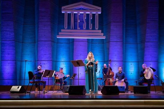 دلال أبو آمنة تتألق في حفلها الأخير على مسرح اليونسكو (صور)