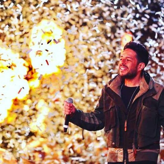 بالفيديو.. حماقي وهنيدي والسقا وكرارة في السعودية لحضور حفل ميدل بيست