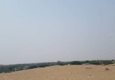 في سابقة خطيرة.. مليشيا الحوثي تقصف الدريهمي بصواريخ الكاتيوشا