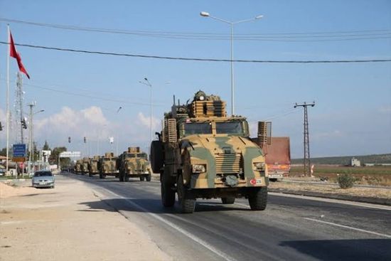  آليات عسكرية تركية تدخل جنوبي إدلب السورية