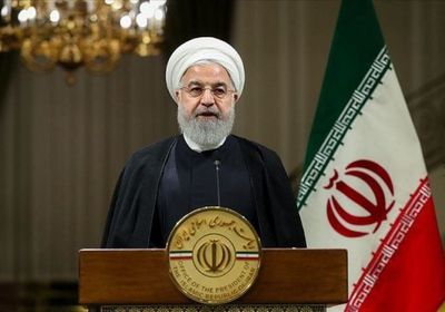 روحاني يلوح بالخروج من الاتفاق النووي