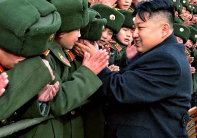 زعيم كوريا الشمالية يجتمع مع قادة الجيش لتعزيز القدرات العسكرية