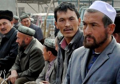  مواطنون في هونج كونج يخرجون في مسيرة سلمية تأييدا لأقلية الإيغور