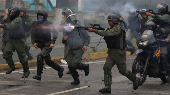 فنزويلا.. هجوم مسلح على منشأة عسكرية ومقتل جندي   