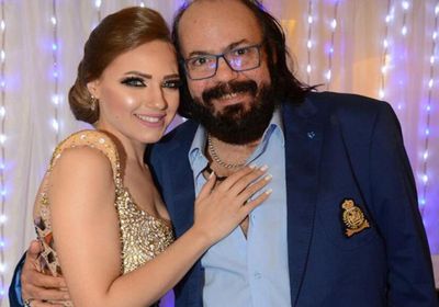 إيمي طلعت زكريا تنشر صورة نادرة لوالدها الراحل 