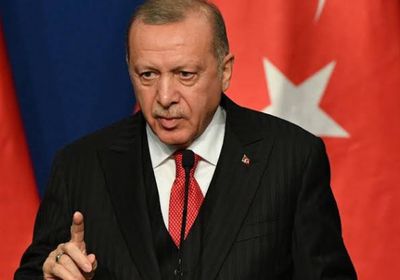 إعلامي سعودي: أردوغان فشل تمامًا في مواجهة دول المتوسط  