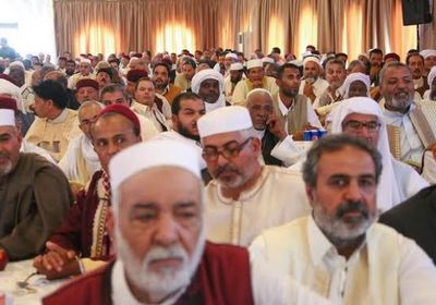 كبار مشايخ شرق ليبيا تعلن دعمها لتحركات الجيش والبرلمان ضد السراج وعصاباته