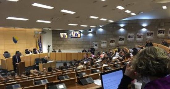 البرلمان في البوسنة والهرسك يمنح الثقة في حكومة البلاد