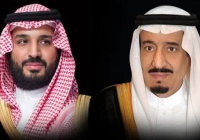 خادم الحرمين الشريفين وولي العهد يعزيان في وفاة "قايد صالح"