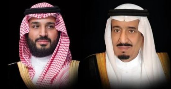 خادم الحرمين الشريفين وولي العهد يعزيان في وفاة "قايد صالح"