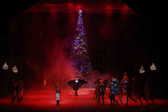 احتفالًا بالعام الجديد.. الأوبرا المصرية تعرض "كسارة البندق"