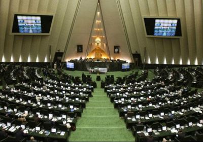 برلماني إيراني: خامنئي منع المجلس من استجواب وزير الداخلية