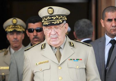 تشييع جنازة رسمية لرئيس أركان الجيش أحمد قايد صالح