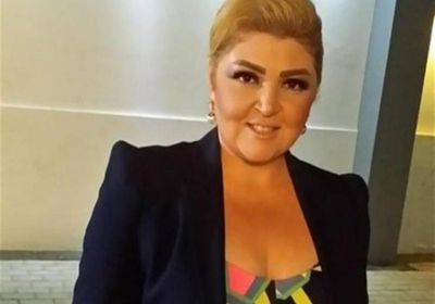 مها أحمد تهنئ جمهورها بأعياد الكريسماس 