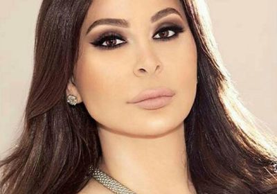 "صلوا للبنان".. بهذه الكلمات احتفلت إليسا بعيد الميلاد