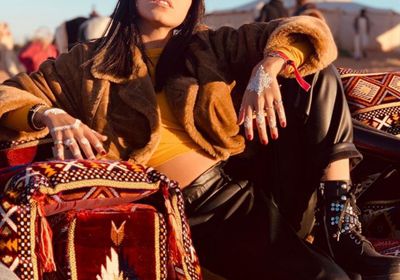 سلمى أبو ضيف تنشر صور رحلتها في السعودية