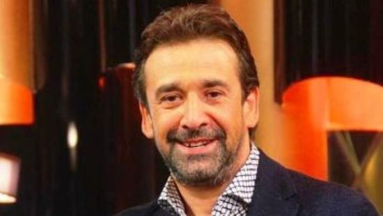 كريم عبد العزيز يكشف أسباب غيابه عن مهرجان القاهرة السينمائي (فيديو)