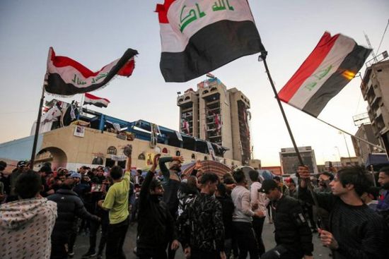  إصابة 5 متظاهرين عراقيين بهجوم لمجهولين بأسلحة بيضاء في كربلاء