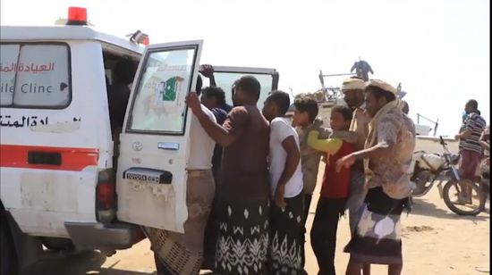 بدعم إماراتي..عيادات متنقلة لعلاج الصيادين في الساحل الغربي (فيديو)
