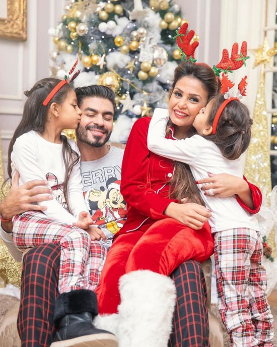 خالد سليم يحتفل بالكريسماس بصحبة عائلته