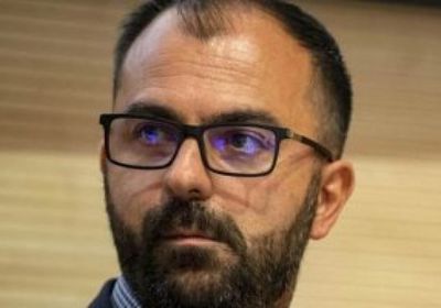 وزير التعليم الإيطالي يستقيل لعدم زيادة مخصصات التعليم في الميزانية الجديدة