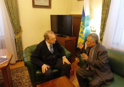 حملهما الزامكي.. رسالتان من الرئيس الزُبيدي إلى القيادة الروسية 