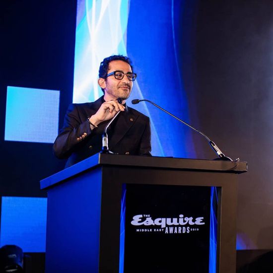 أول تعليق لـ أحمد حلمي بعد فوزه بجائزة كوميديان العام 