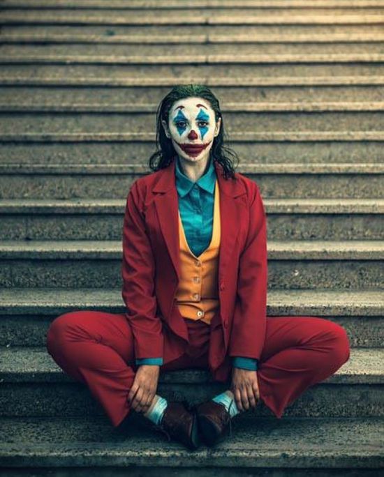 ميس حمدان تجسد الجوكر في أحدث جلسة تصوير (صور)