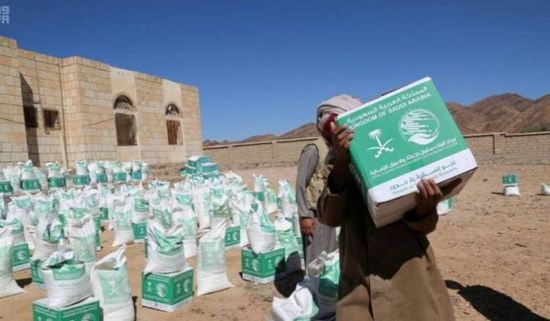 بدعم سعودي.. توزيع 140 حقيبة شتوية بالبيضاء