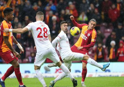 جلطة سراي يكتسح أنطاليا سبور بخماسية في الدوري التركي