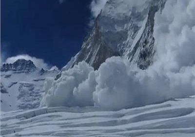 مصرع امرأة وابنتها وطفلة في انهيار جليدي بجبال الألب