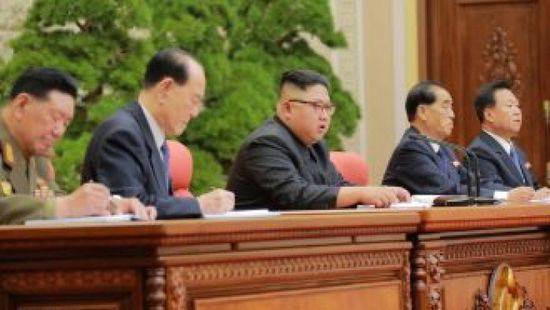 قبل انتهاء مهلة واشنطن.. زعيم كوريا الشمالية يجمع قادة الحزب الحاكم