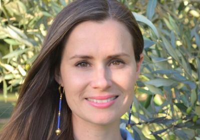 إيران ترفض الإفراج عن أكاديمية أسترالية مضربة عن الطعام