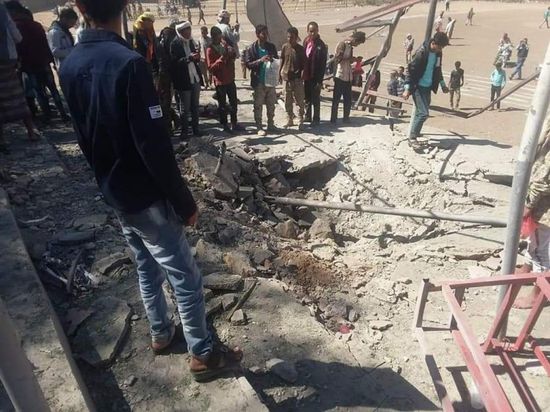 13 شهيدا وجريحا في قصف حوثي لميدان الصمود بالضالع (صور)